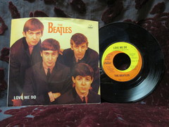 Beatles - Love Me Do