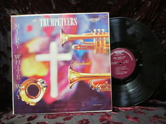 Trumpeteers - Milky White Way